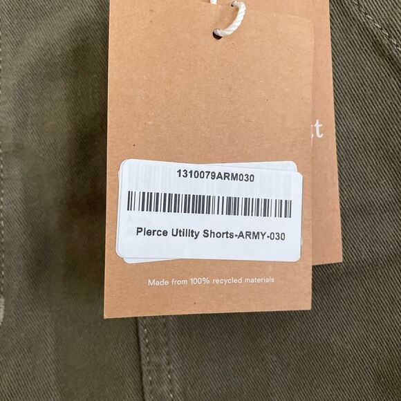 NWT Reformation Utility Shorts - Picture 9 of 12